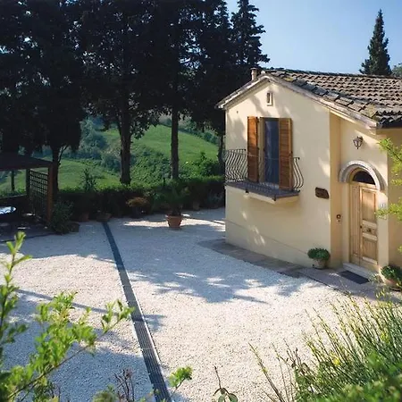 Villa Sleeps 12 With Pool And Air Con Montecarotto