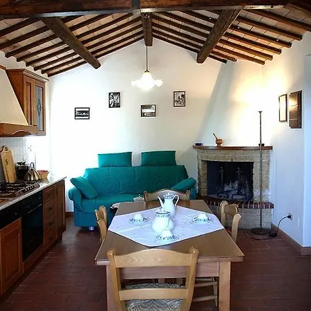 Sleeps 12 With Pool And Air Con Montecarotto