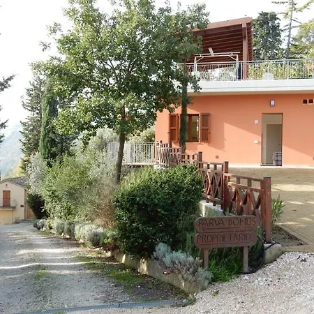 Sleeps 12 With Pool And Air Con Villa Montecarotto