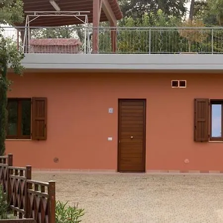 Sleeps 12 With Pool And Air Con Montecarotto