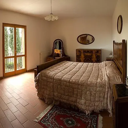 Sleeps 12 With Pool And Air Con Montecarotto