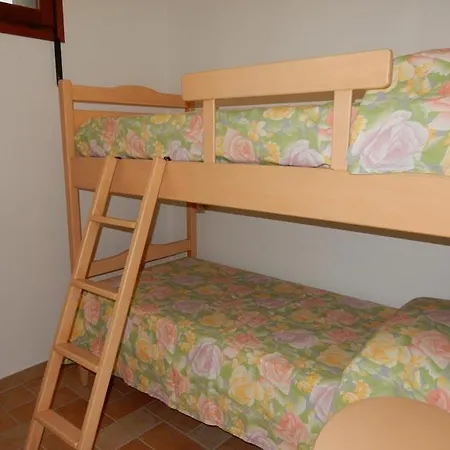 Sleeps 12 With Pool And Air Con Villa Montecarotto